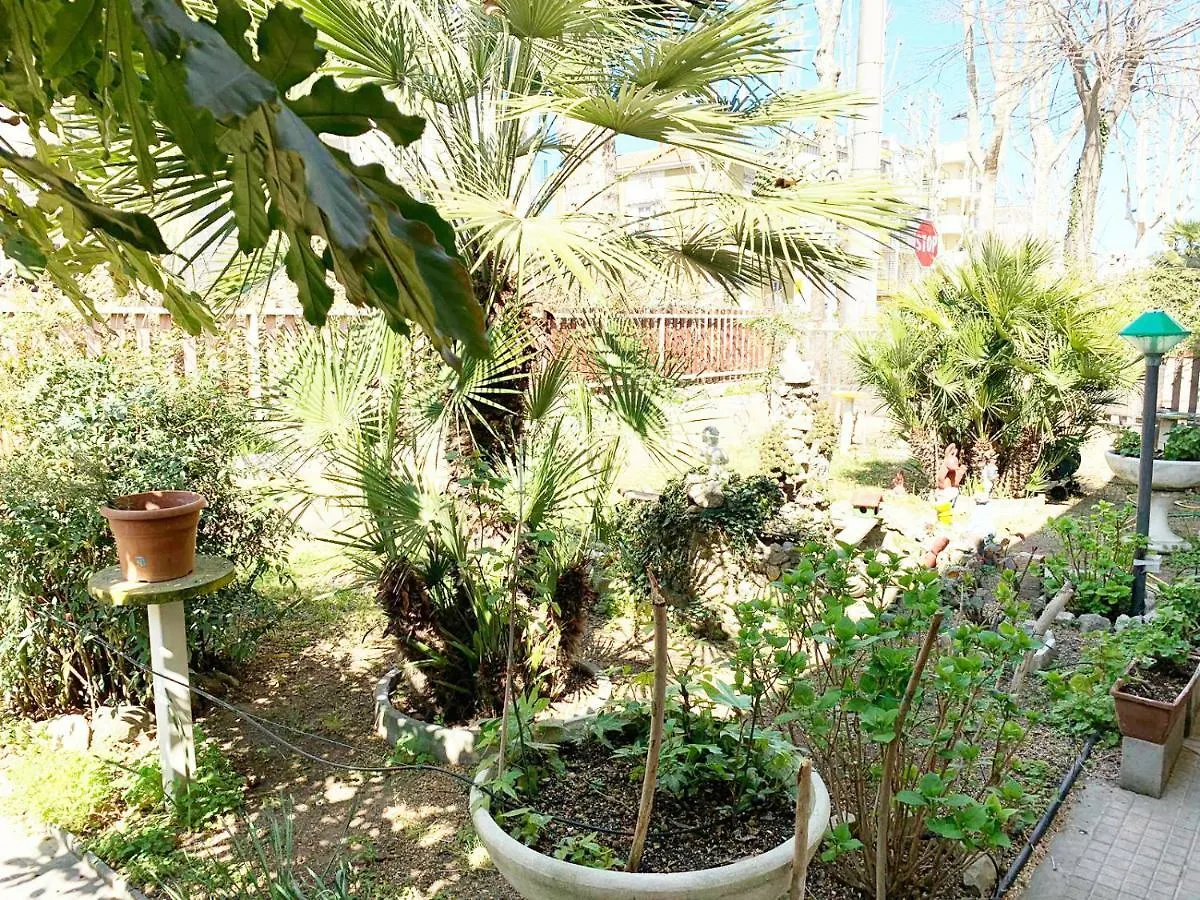 Casa Vacanza Della Nonna Rimini 0*,  Itália